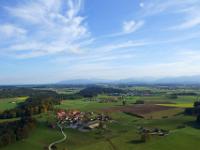 Fahrt ostwärts übers Chiemgau